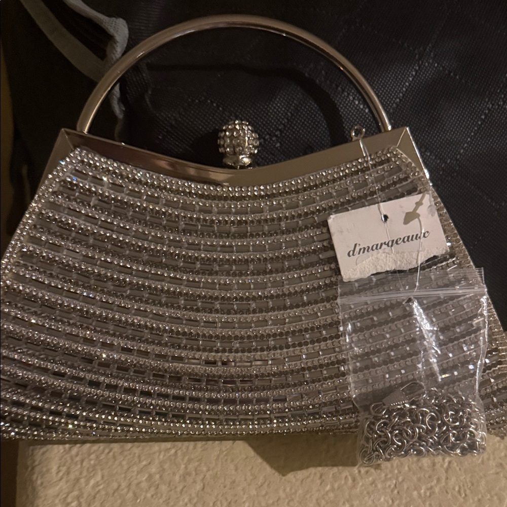 Silver Beaded Mini evening Bag NWT d’margereaux